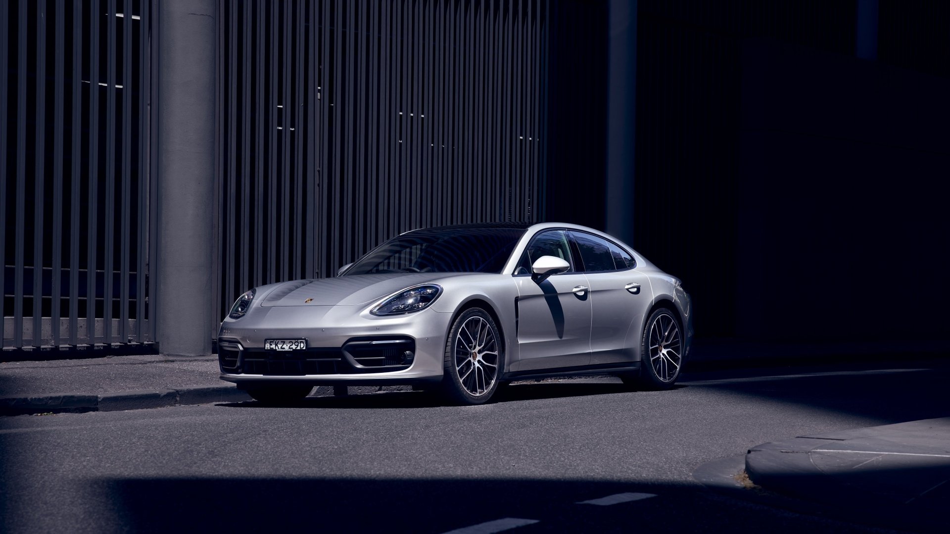 Download Silver Car Car Porsche Vehicle Porsche Panamera 4k Ultra HD Wallpaper