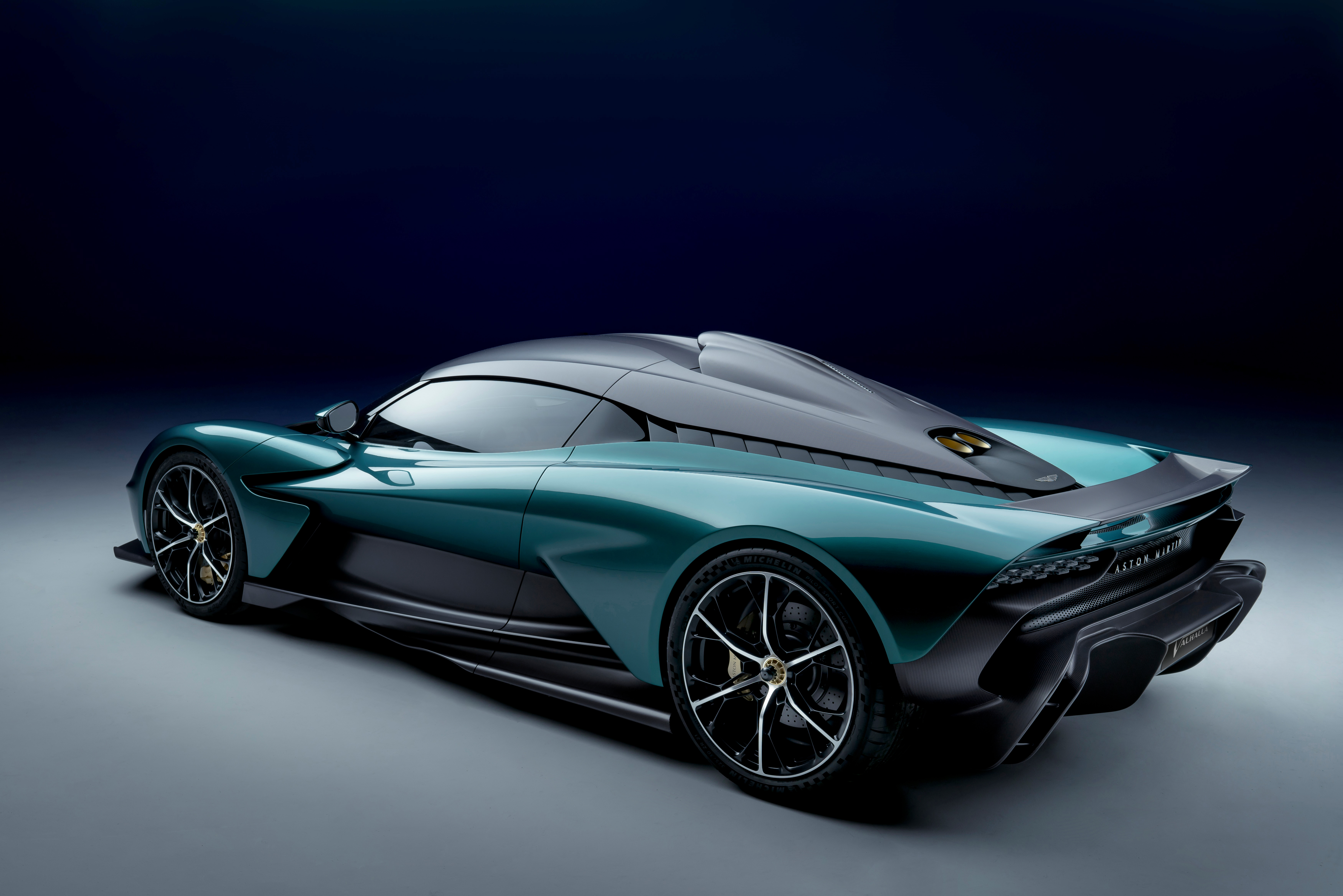 Vehicles Aston Martin Valhalla HD Wallpaper | Background Image