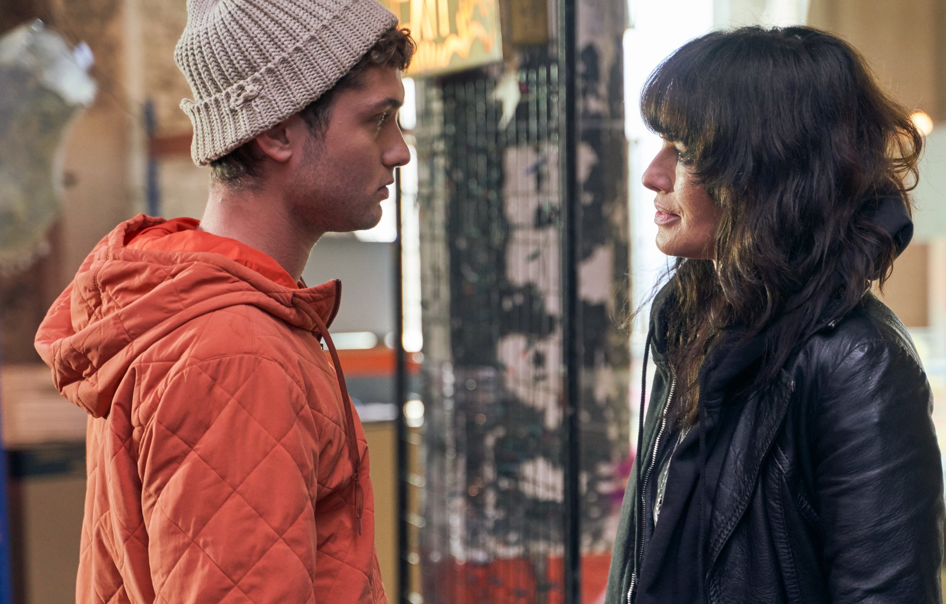 Download Raff Law Lena Headey Movie Twist HD Wallpaper