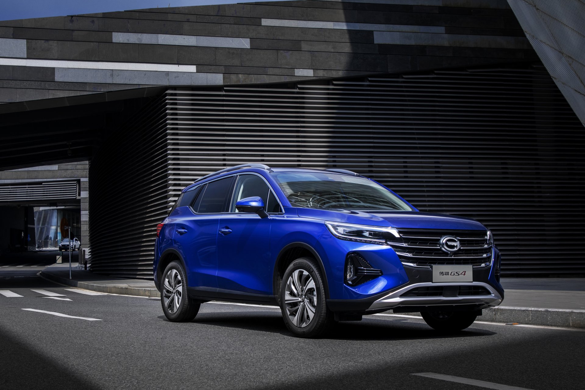 Download SUV Vehicle Trumpchi GS4 4k Ultra HD Wallpaper