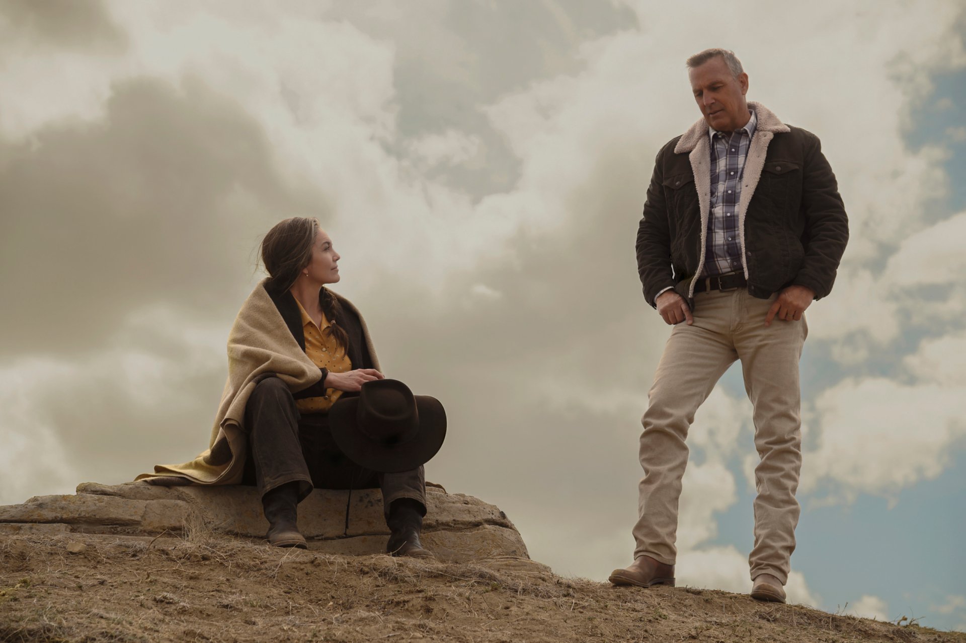 Download Diane Lane Kevin Costner Movie Let Him Go HD Wallpaper