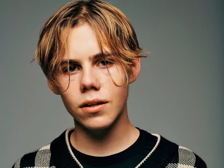 face singer Australian music The Kid LAROI HD Desktop Wallpaper | Background Image