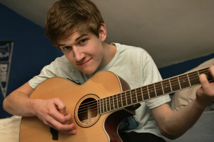 Celebrity Bo Burnham HD Desktop Wallpaper | Background Image