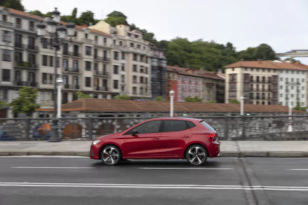 Red 2021 SEAT Ibiza FR