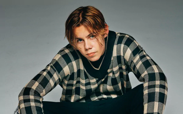 singer Australian music The Kid LAROI HD Desktop Wallpaper | Background Image