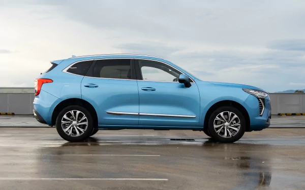 SUV vehicle Haval Jolion HD Desktop Wallpaper | Background Image