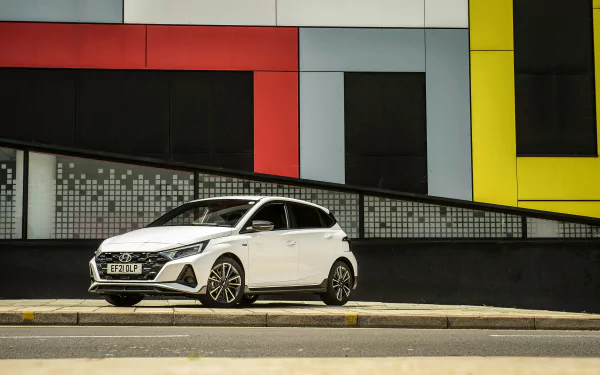  White Hyundai i20 N Line (BC3)