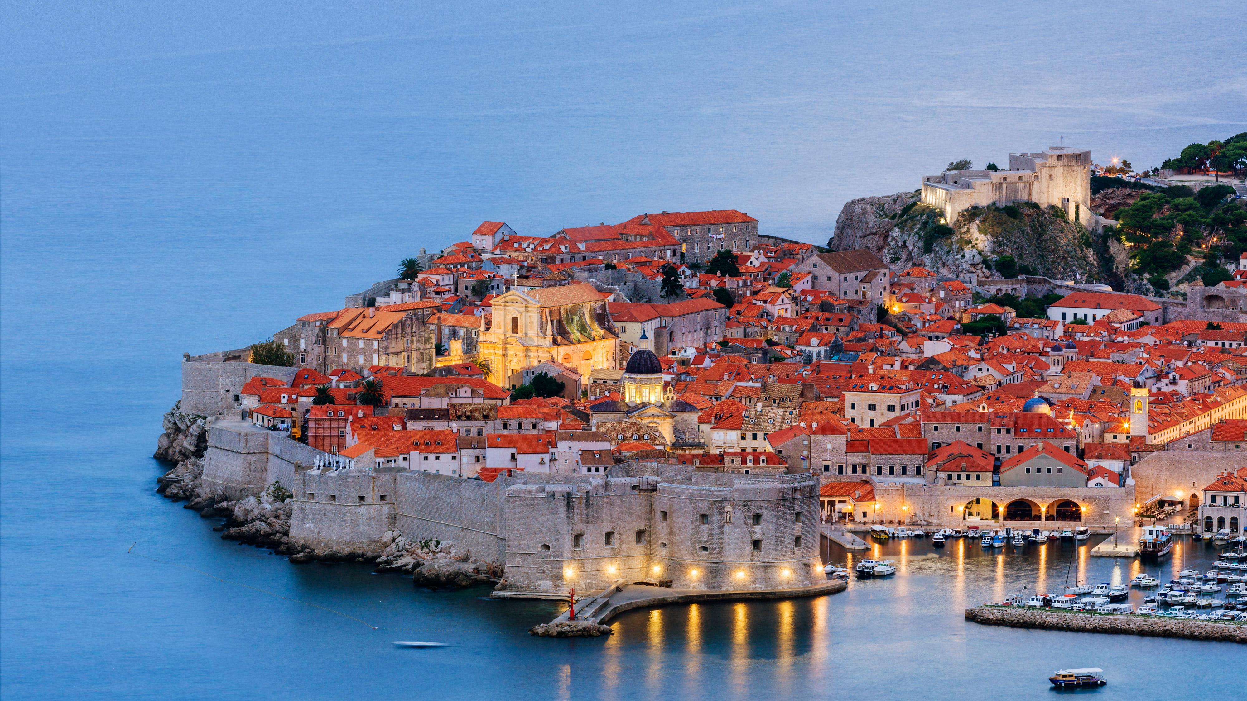 The old town of Dubrovnik, Croatia by Jeremy Woodhouse