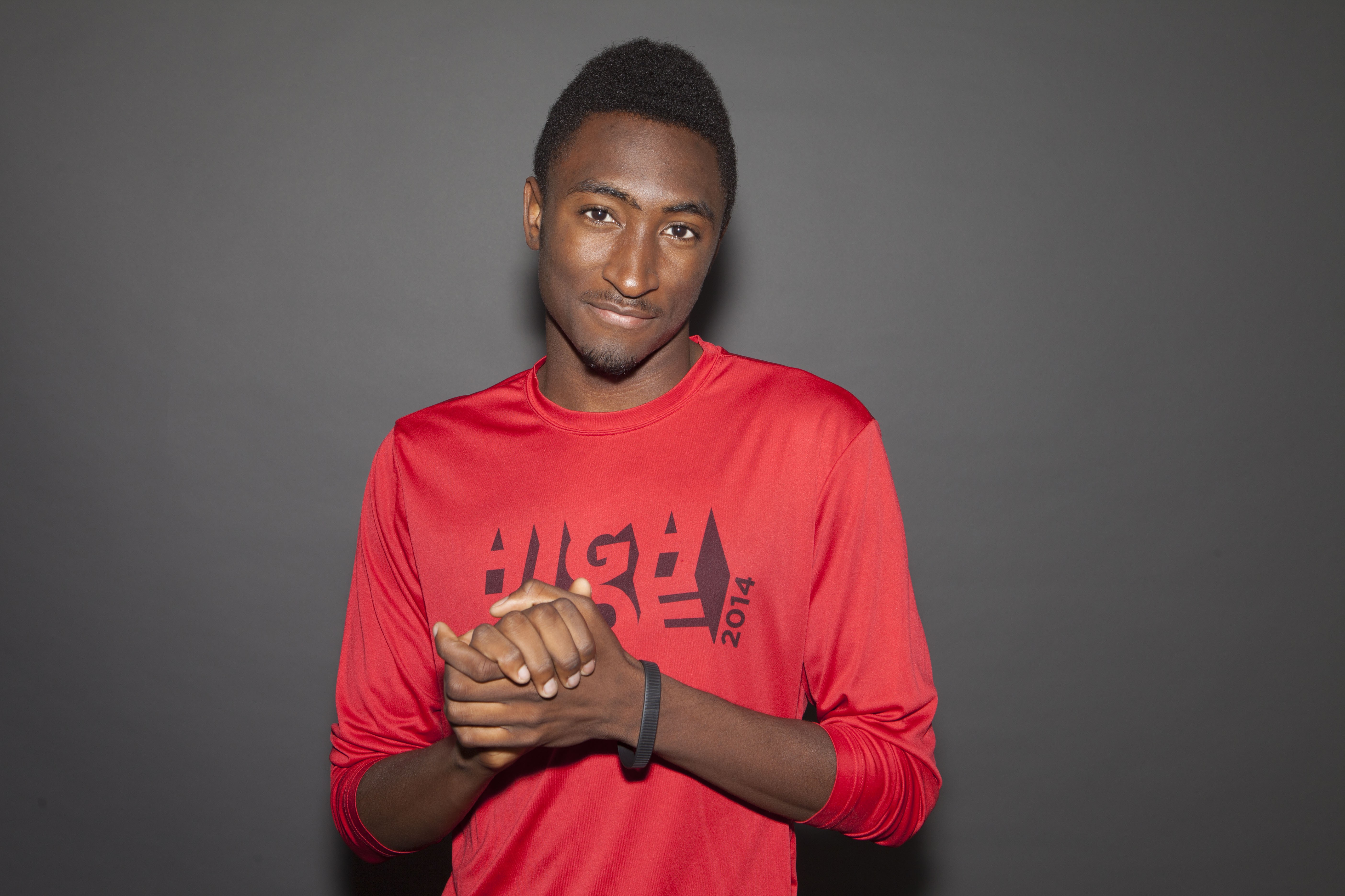 Celebrity Marques Brownlee HD Wallpaper | Background Image