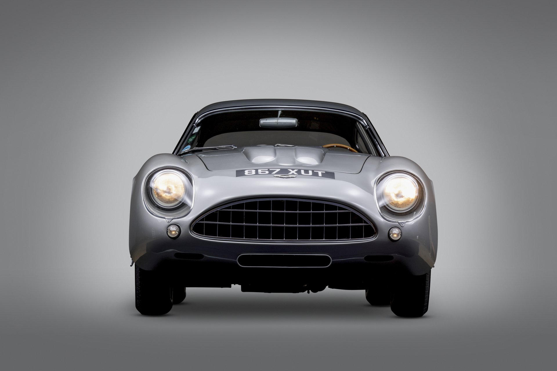 Download Grand Tourer Vehicle Aston Martin DB4 4k Ultra HD Wallpaper