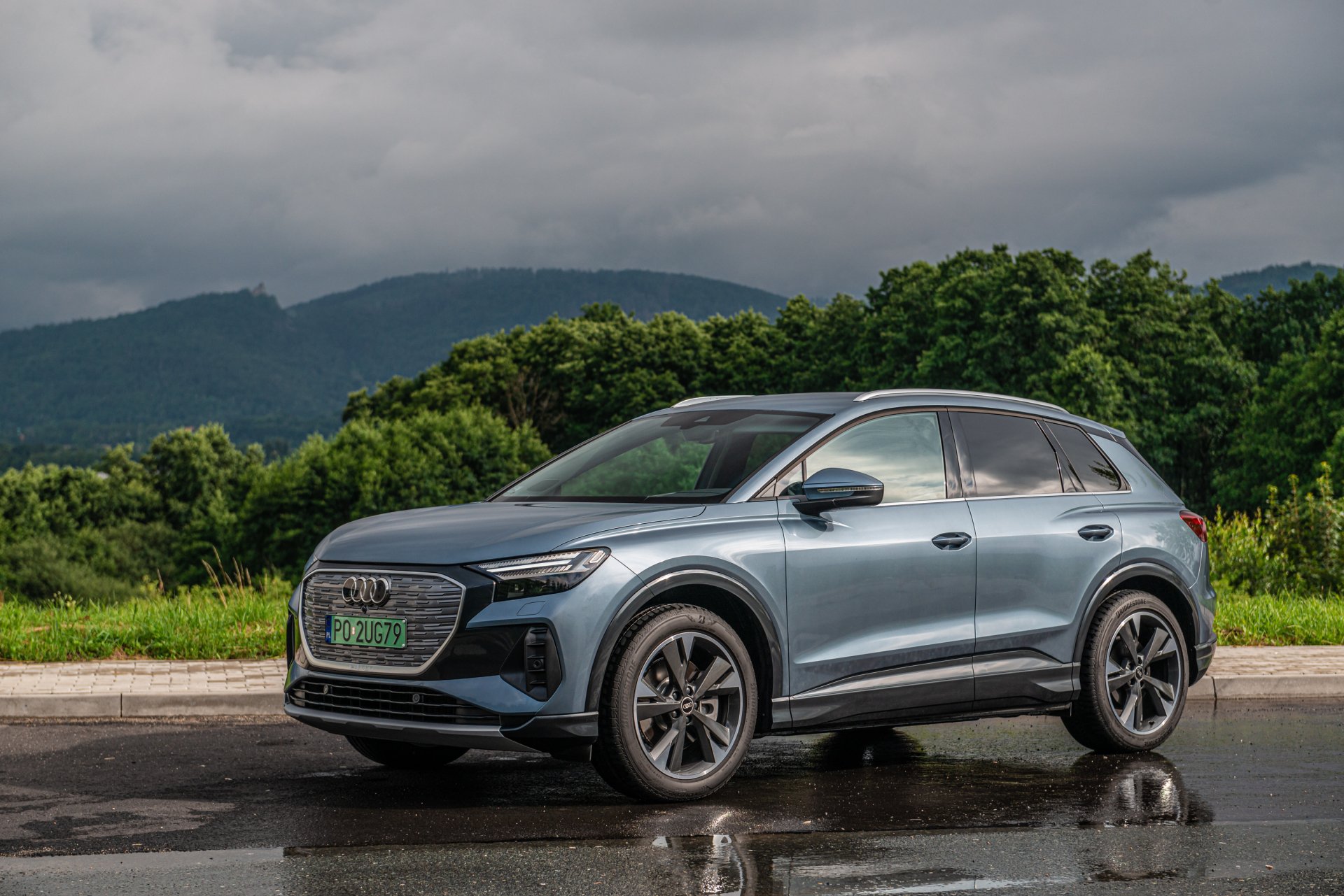 Download Electric Car SUV Audi Q4 Vehicle Audi Q4 E-tron HD Wallpaper