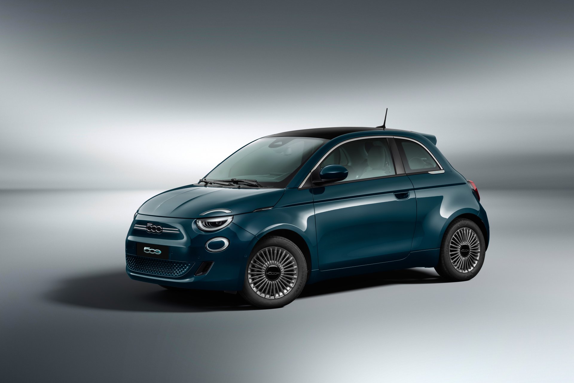 Download Electric Car Vehicle Fiat 500 8k Ultra HD Wallpaper