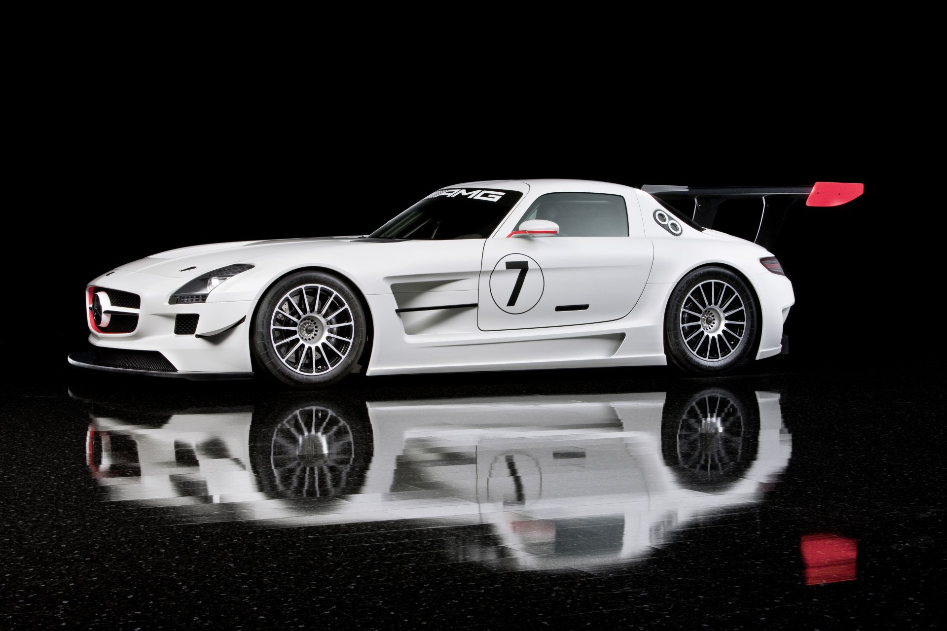 Download Vehicle Mercedes-Benz SLS AMG 4k Ultra HD Wallpaper