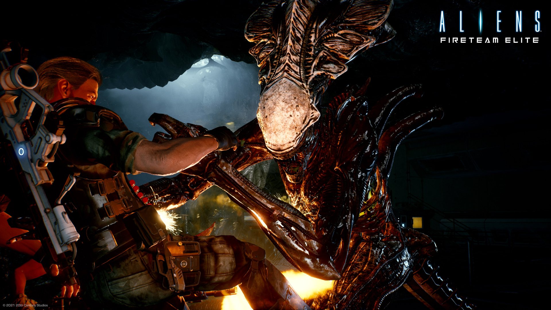 HD desktop wallpaper of Aliens: Fireteam Elite showcasing an intense battle scene with a Marine fighting a Xenomorph.