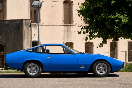  Blue Ferrari 365 GTC/4