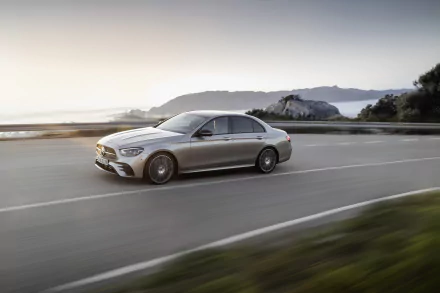  Silver Mercedes-Benz E 450 4MATIC AMG Line (W213)