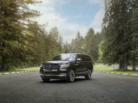  2022 Lincoln Navigator Black Label