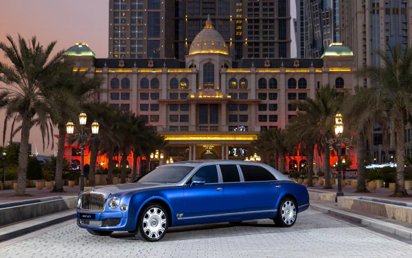  2016 Bentley Mulsanne Grand Limousine by Mulliner
