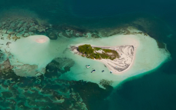  Guadeloupe, Grand Cul-de-Sac Marin, Ilets de Carénage, Ilet Blanc by Thierry GRUN - Aero
