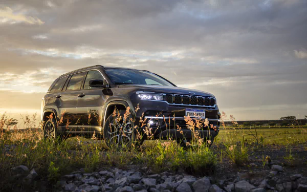  Jeep Commander Limited TD380 4×4 (H6)