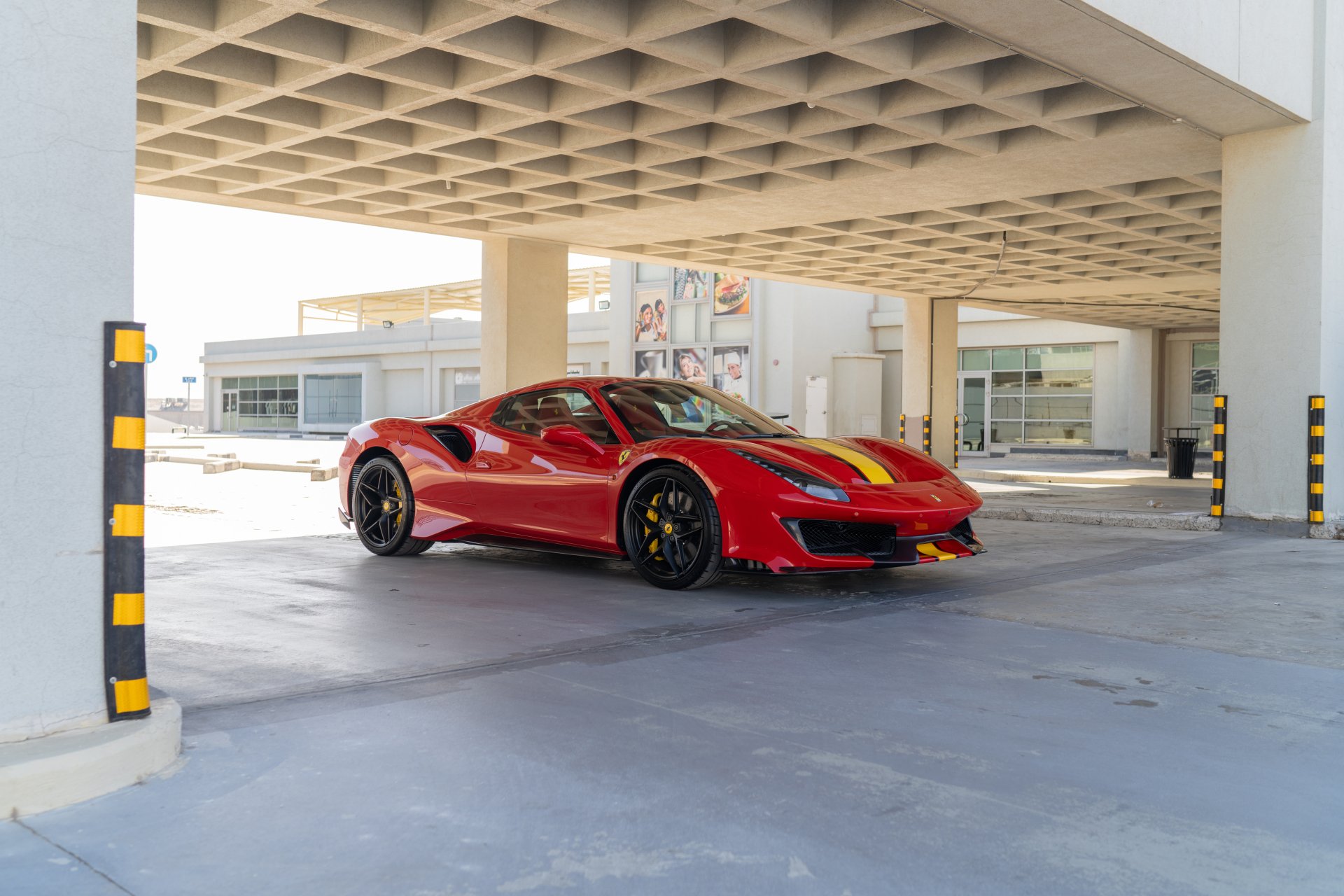 Download Supercar Vehicle Ferrari 488 Pista Spider 4k Ultra HD Wallpaper