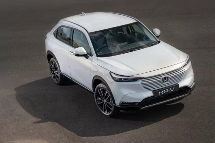 SUV Honda HR-V e:HEV vehicle Honda HR-V HD Desktop Wallpaper | Background Image