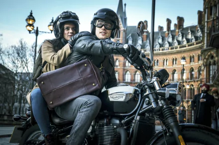 Hannah John-Kamen Sam Heughan movie SAS: Red Notice HD Desktop Wallpaper | Background Image