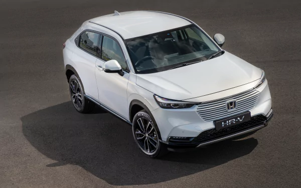 SUV Honda HR-V e:HEV vehicle Honda HR-V HD Desktop Wallpaper | Background Image