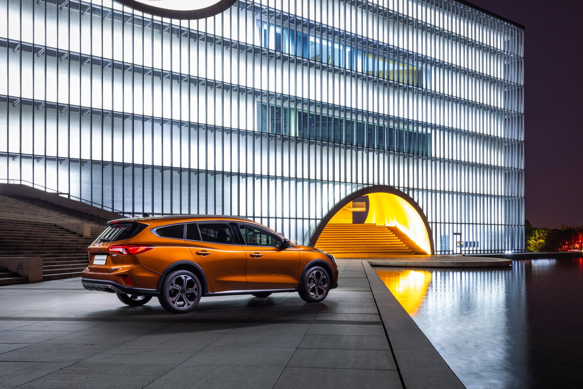 Download Vehicle Ford Focus Shooting Brake HD Wallpaper