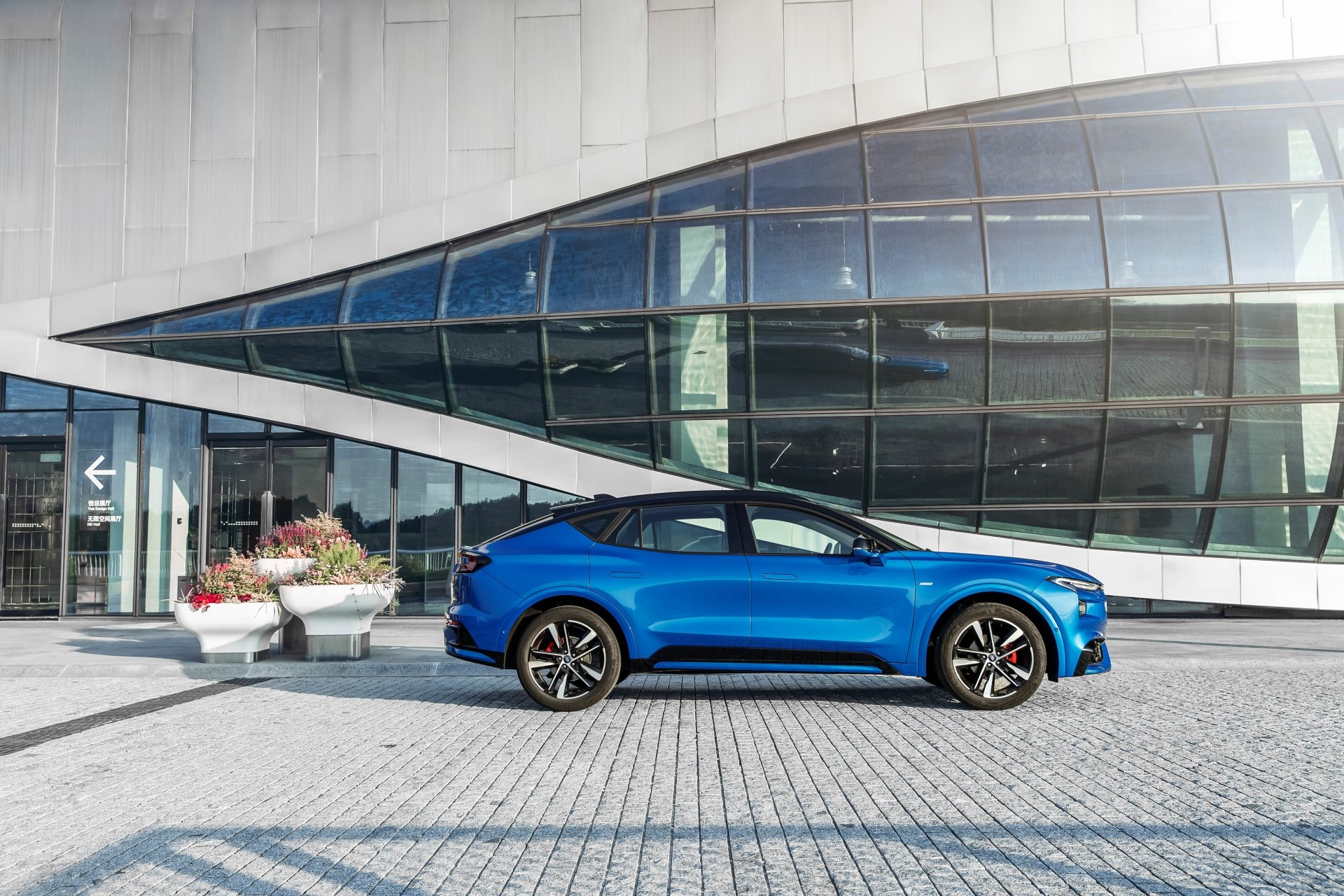 Download SUV Vehicle Ford Evos ST-Line 4k Ultra HD Wallpaper