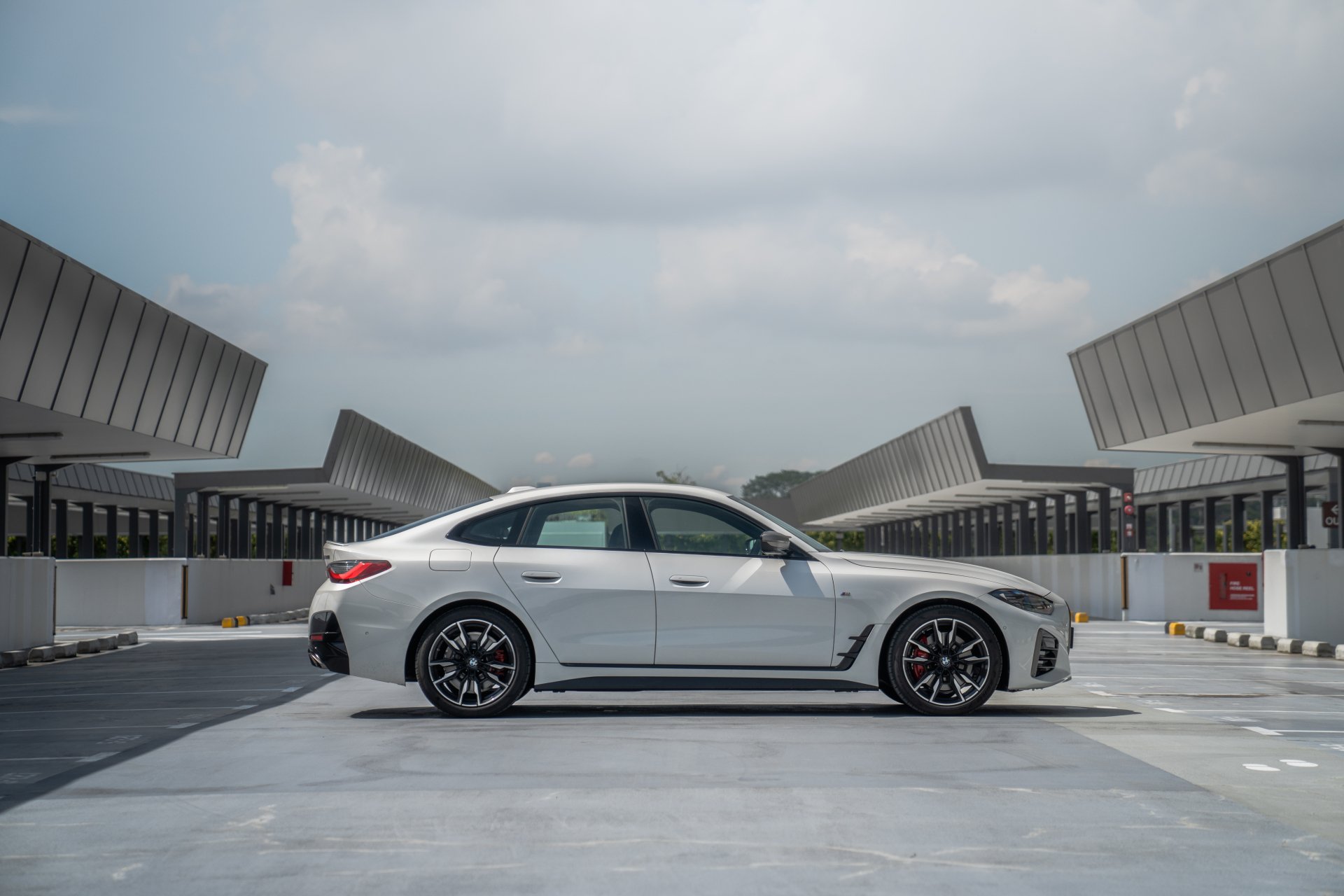 Download BMW M440i XDrive Gran Coupé Vehicle BMW M440i 8k Ultra HD Wallpaper