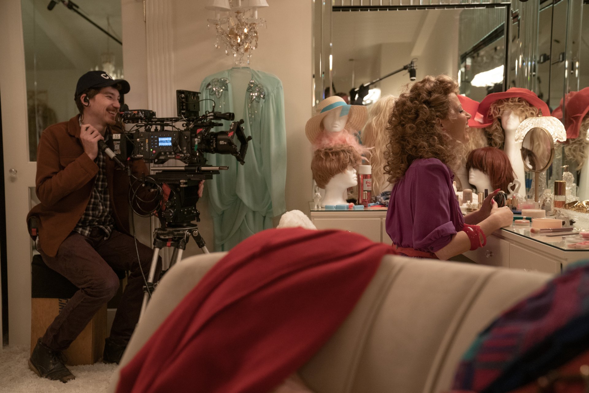 Download Jessica Chastain Movie The Eyes Of Tammy Faye HD Wallpaper