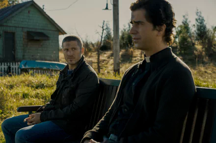 Hamish Linklater Zach Gilford TV Show Midnight Mass HD Desktop Wallpaper | Background Image