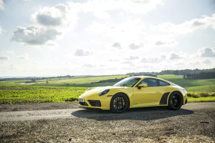 vehicle Porsche 911 Carrera GTS HD Desktop Wallpaper | Background Image