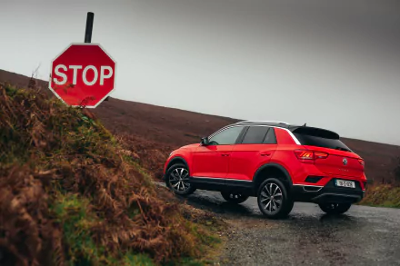 SUV vehicle Volkswagen T-Roc HD Desktop Wallpaper | Background Image