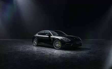  Porsche Panamera 4 E-Hybrid &quot;Platinum Edition&quot;