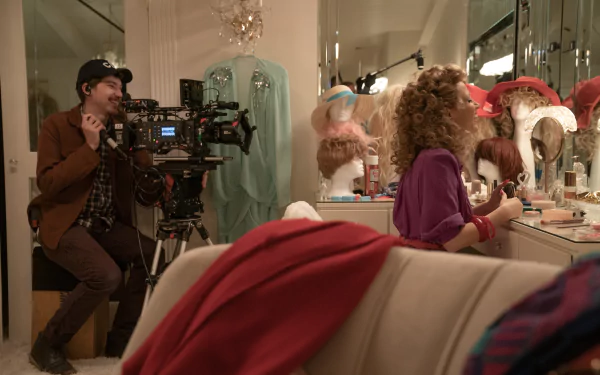 Jessica Chastain movie The Eyes of Tammy Faye HD Desktop Wallpaper | Background Image