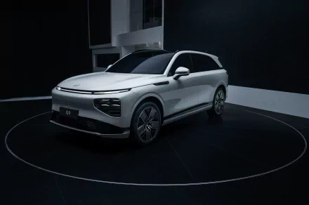 SUV electric car vehicle Xpeng G9 HD Desktop Wallpaper | Background Image