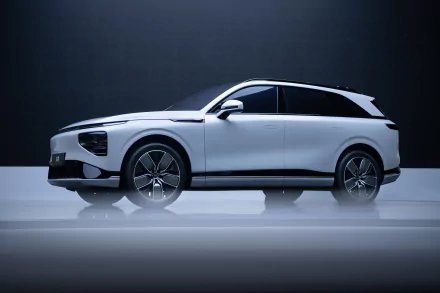 SUV electric car vehicle Xpeng G9 HD Desktop Wallpaper | Background Image