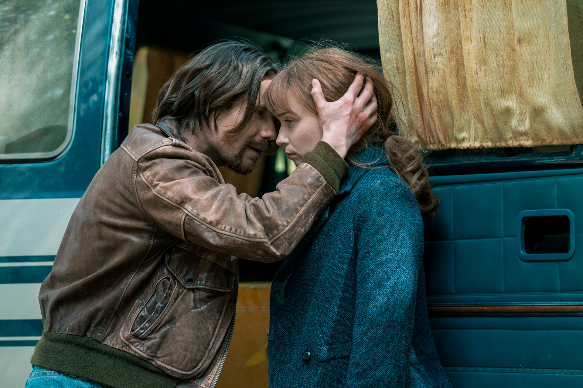 Download Bella Heathcote TV Show Pieces Of Her HD Wallpaper