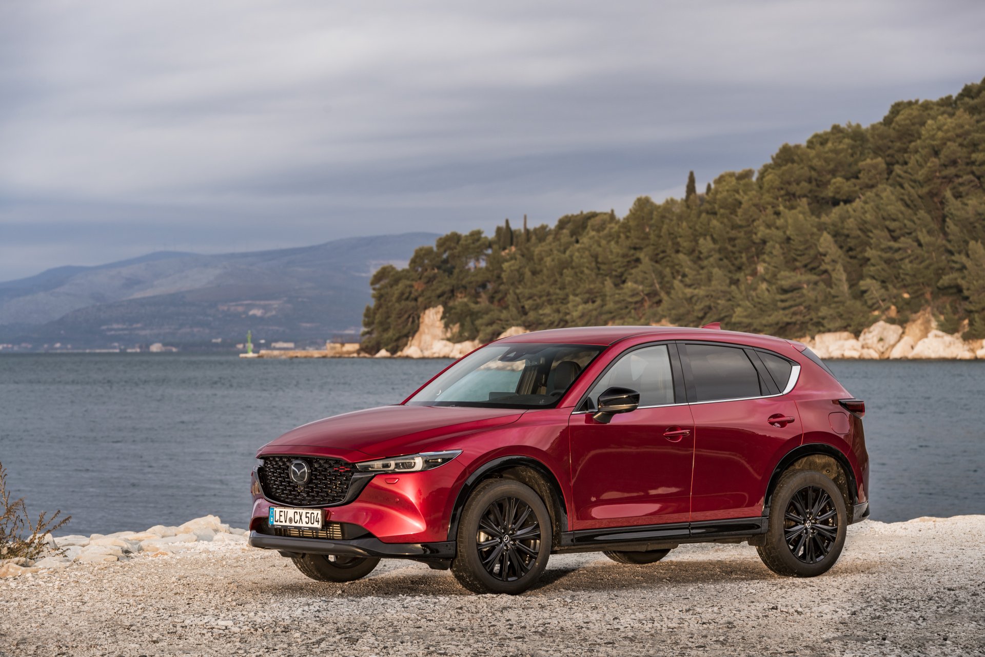 Download SUV Vehicle Mazda CX-5 Skyactiv-D 4k Ultra HD Wallpaper