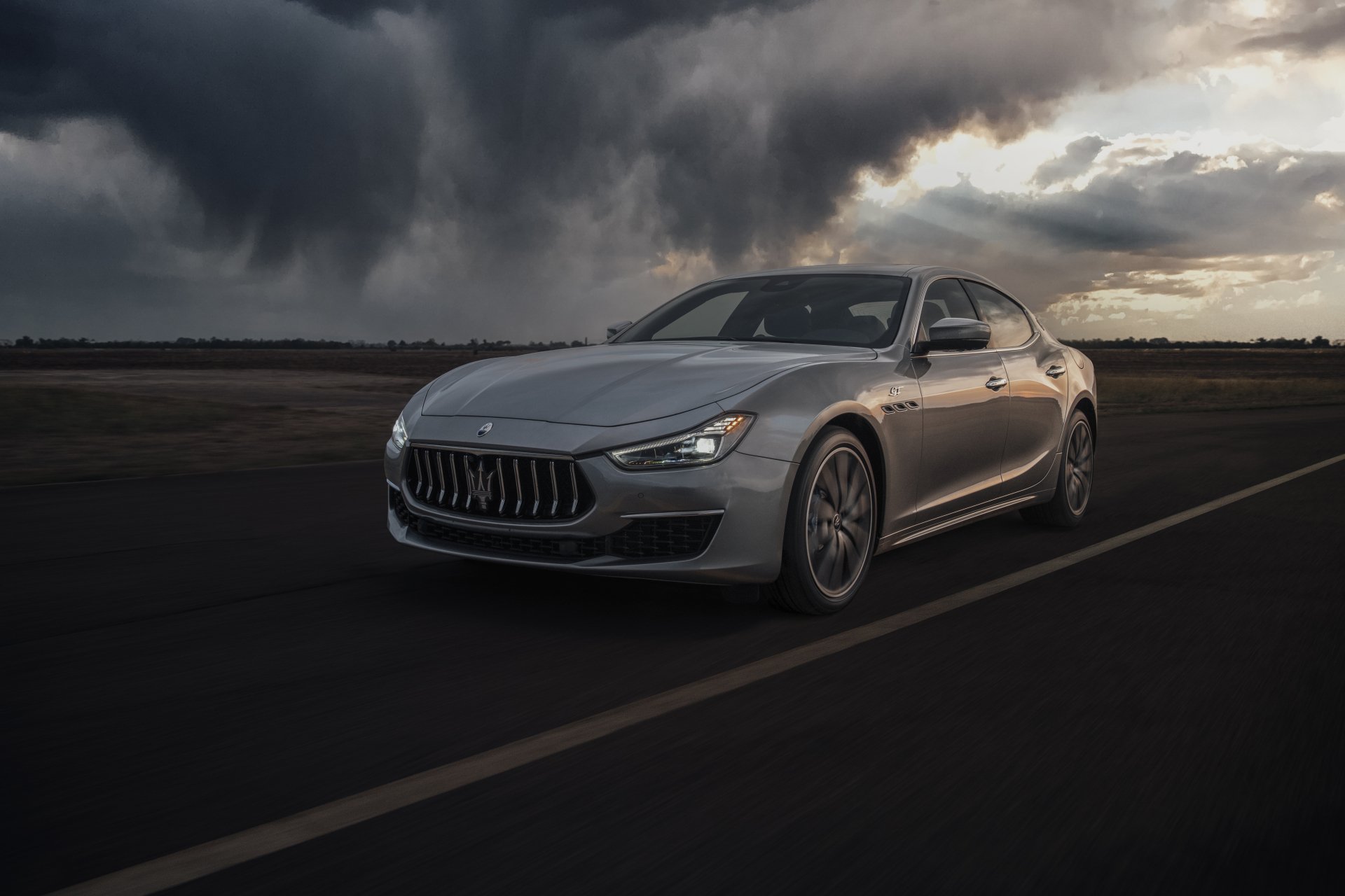 Download Maserati Ghibli GT Hybrid Vehicle Maserati Ghibli 8k Ultra HD Wallpaper