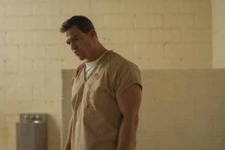 Alan Ritchson TV Show Reacher HD Desktop Wallpaper | Background Image