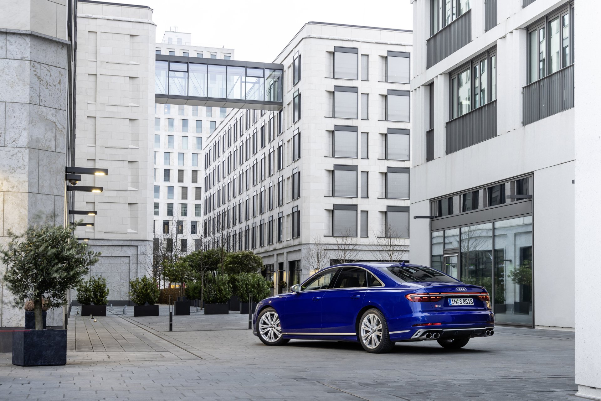Download Vehicle Audi S8 4k Ultra HD Wallpaper