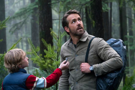 Walker Scobell Ryan Reynolds movie The Adam Project HD Desktop Wallpaper | Background Image