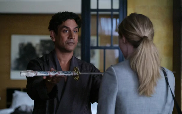 Naveen Andrews Amanda Seyfried TV Show The Dropout HD Desktop Wallpaper | Background Image