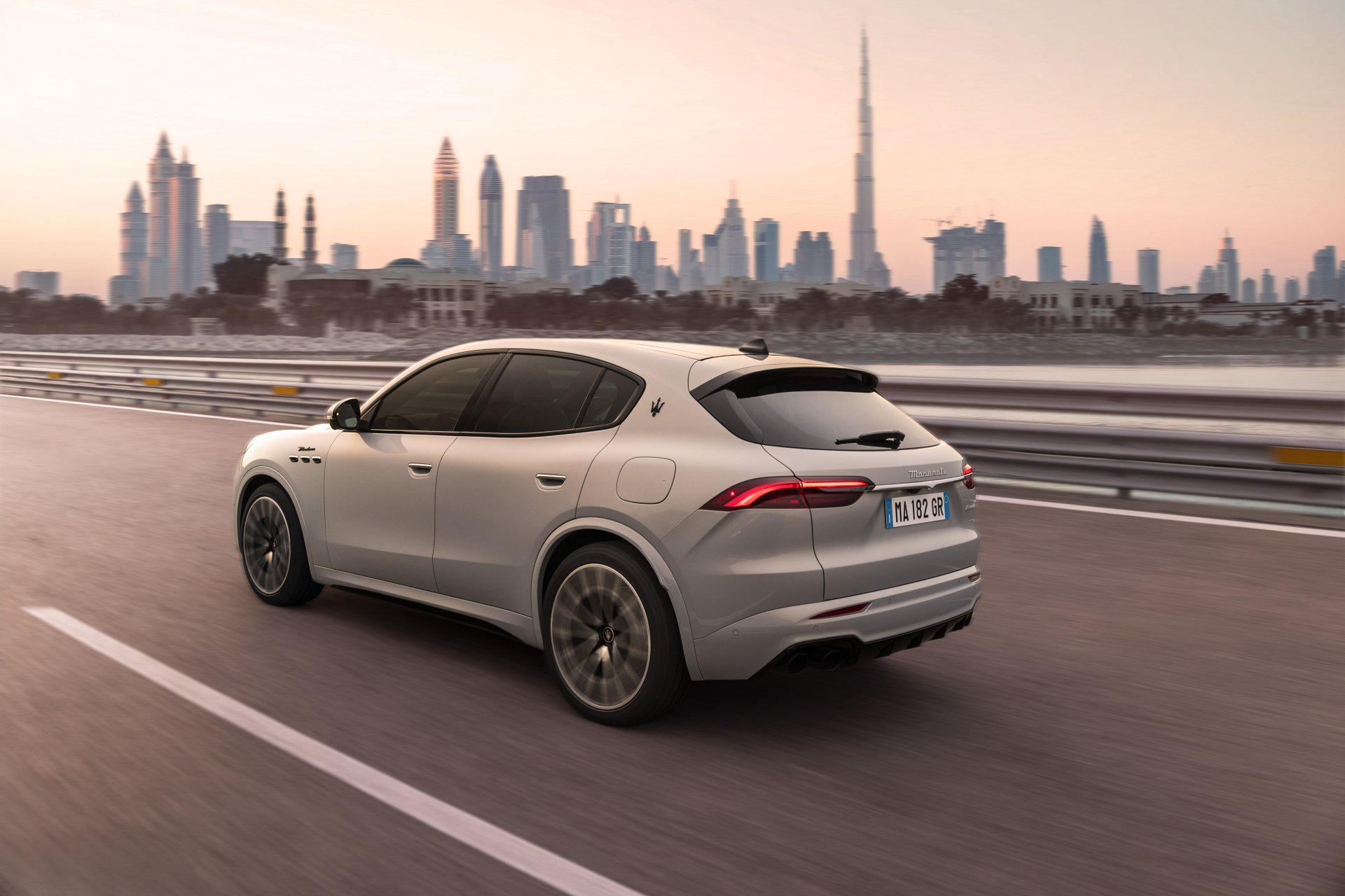 Download Maserati Grecale Modena Vehicle Maserati Grecale 4k Ultra HD Wallpaper