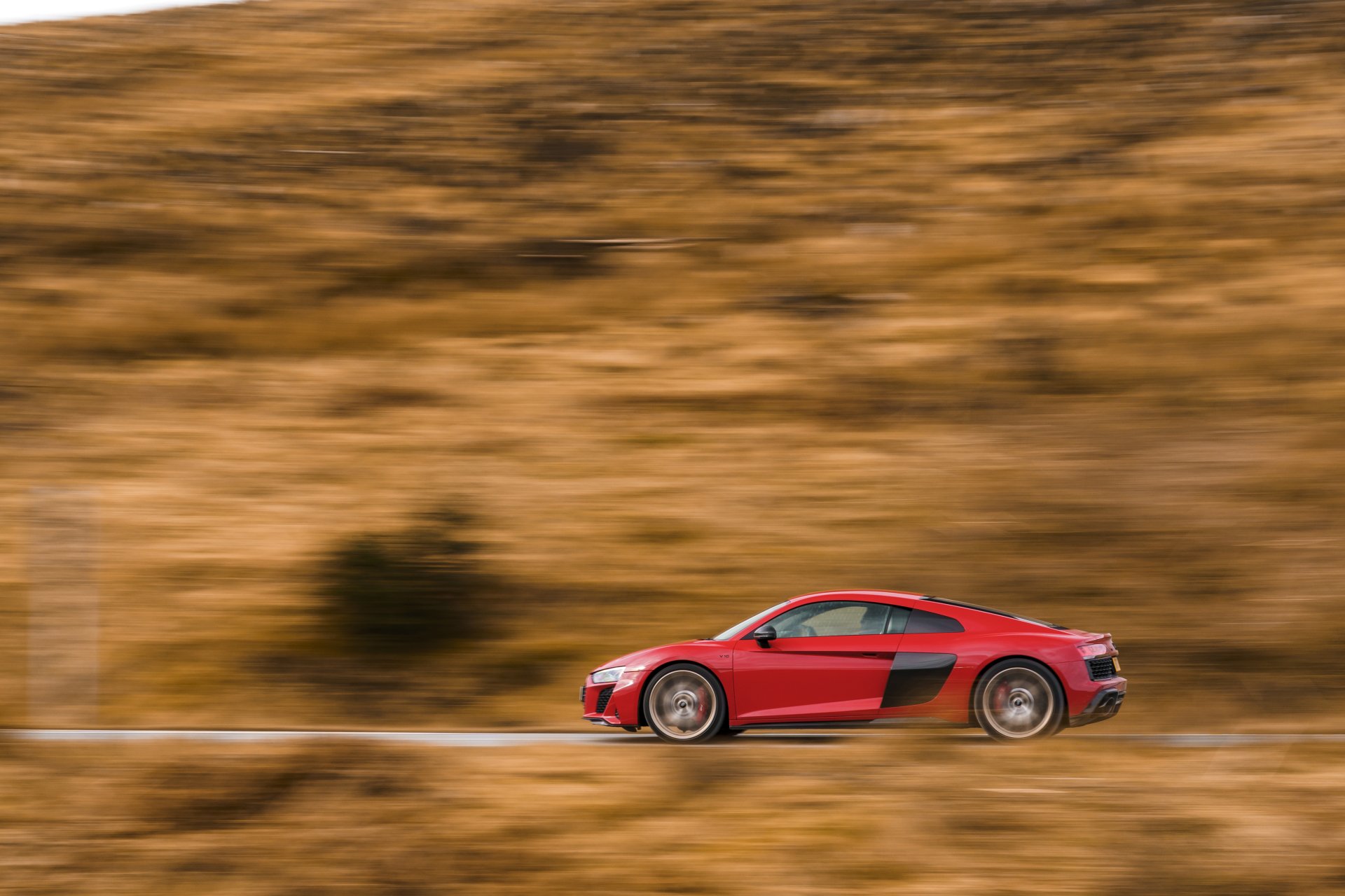 Download Vehicle Audi R8 V10 4k Ultra HD Wallpaper