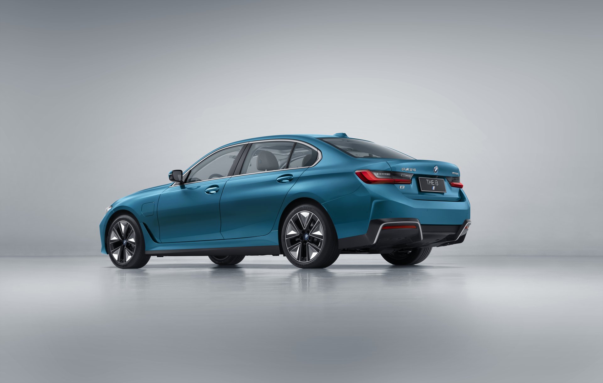Download Vehicle BMW I3 4k Ultra HD Wallpaper