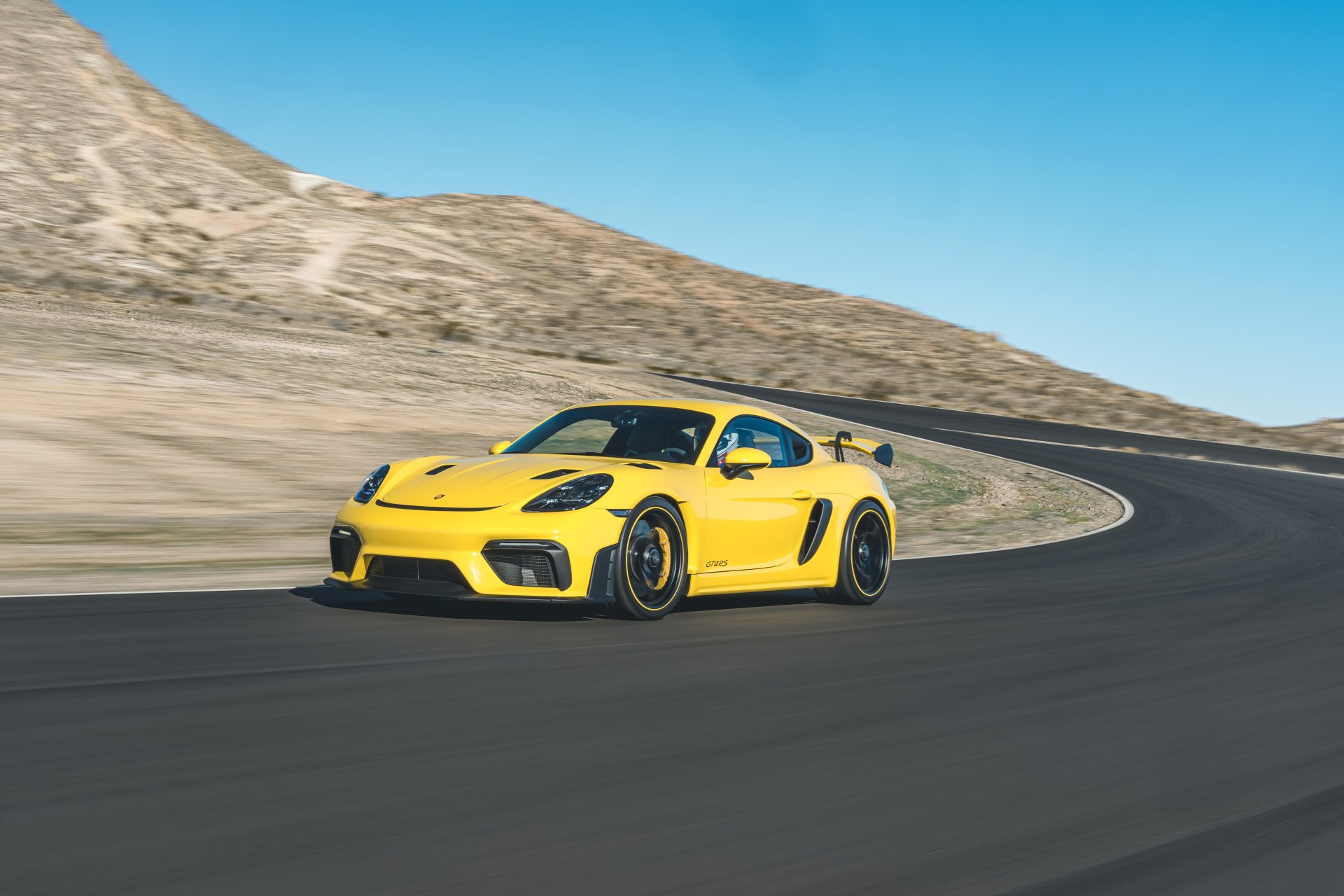 Download Vehicle Porsche 718 Cayman GT4 8k Ultra HD Wallpaper